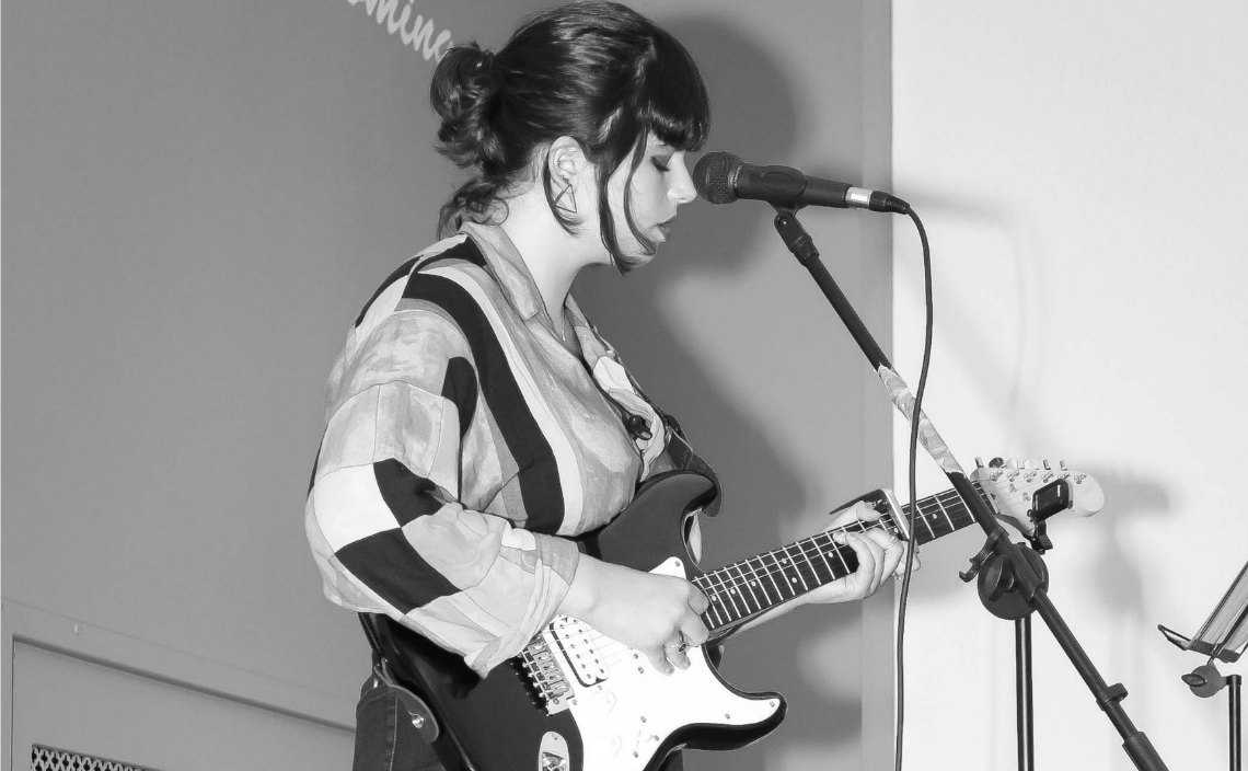 AK Girl with Guitar